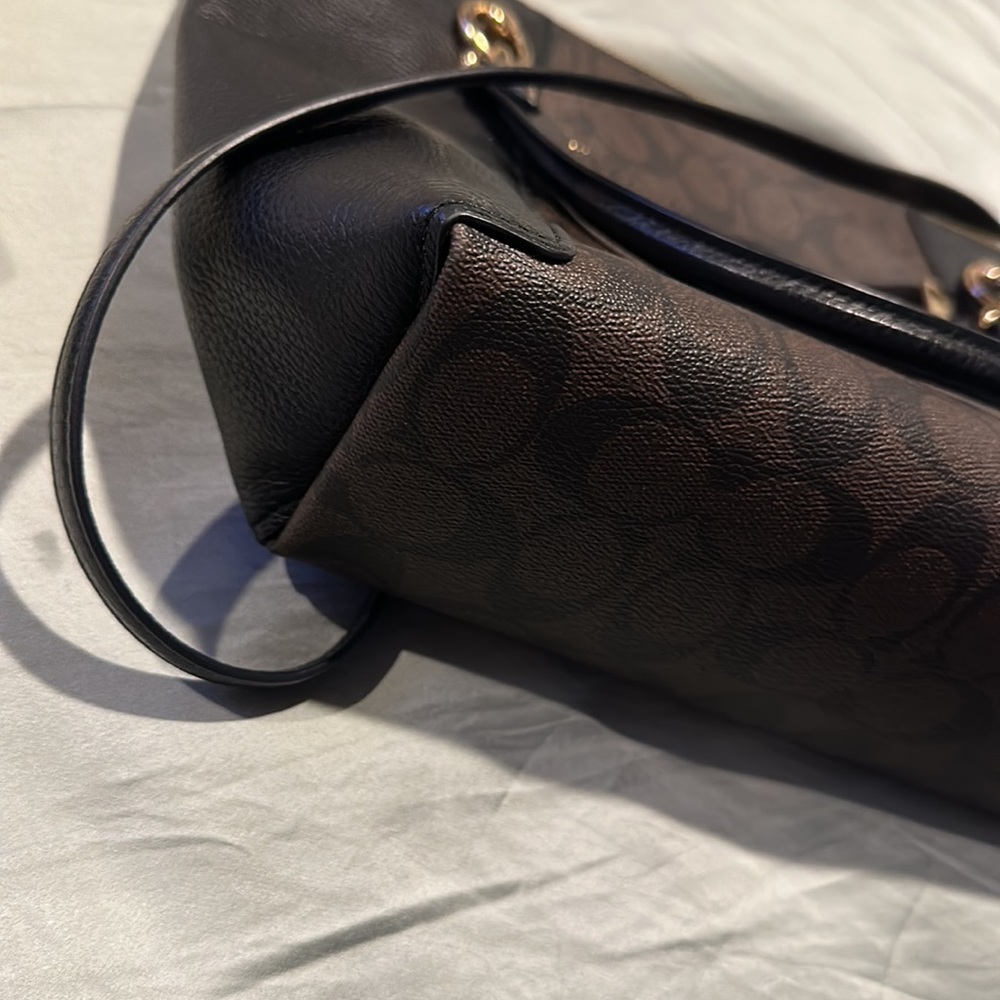 Coach satchel - Picture 3 of 8